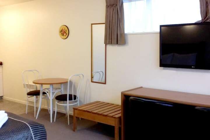 Room 15 of 53