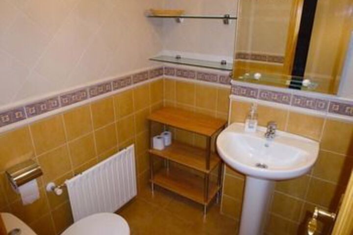 Room 2 of 46