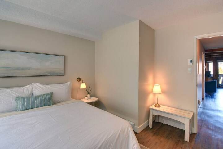 Room 44 of 60