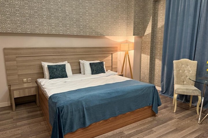 Room 7 of 23