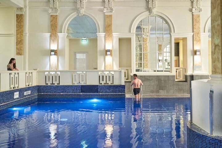 Pool 46 of 96