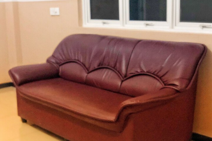 Room 15 of 28