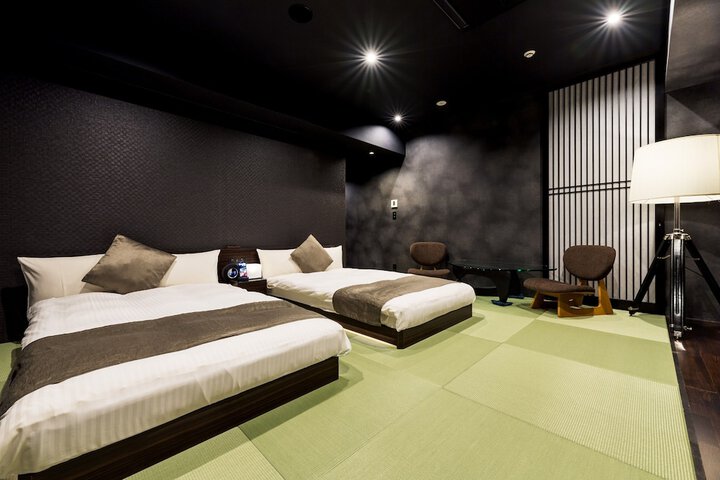 Room 6 of 36