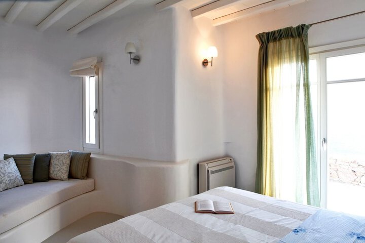 Room 5 of 55