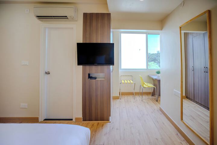 Room 3 of 13