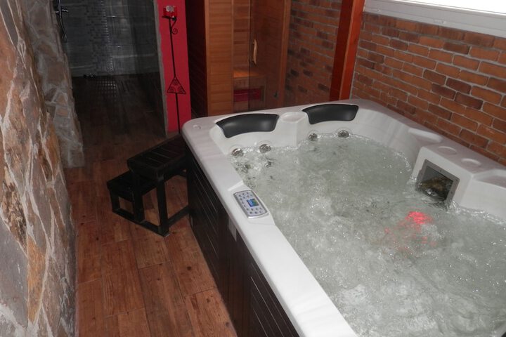 Spa 20 of 56