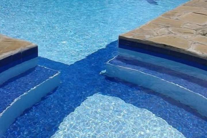 Pool 27 of 39