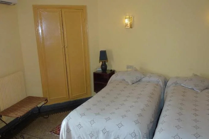 Room 5 of 13