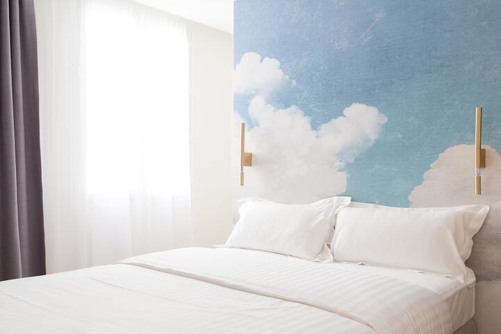 Room 25 of 133