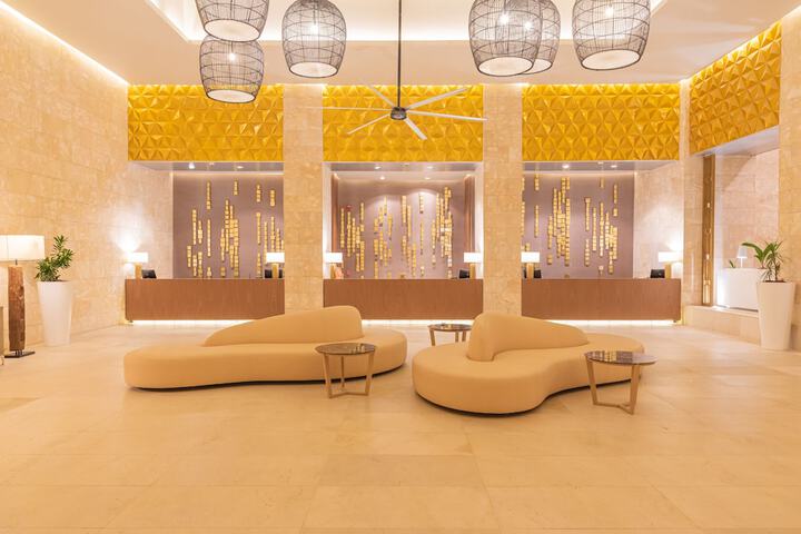 Hotel Interior 7 of 322