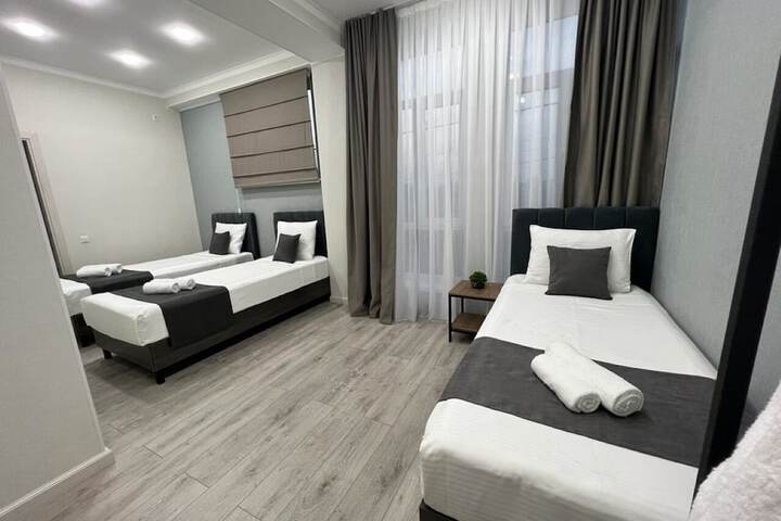 Room 19 of 33