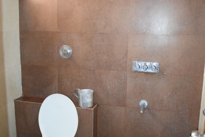 Room 12 of 58