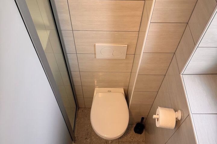 Room 43 of 45