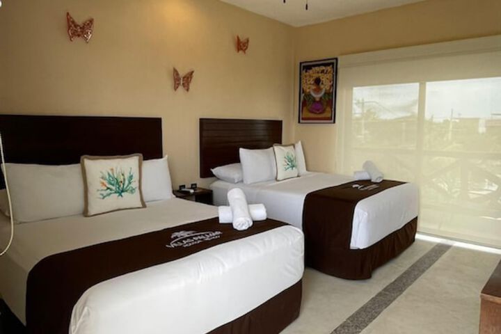 Room 5 of 145