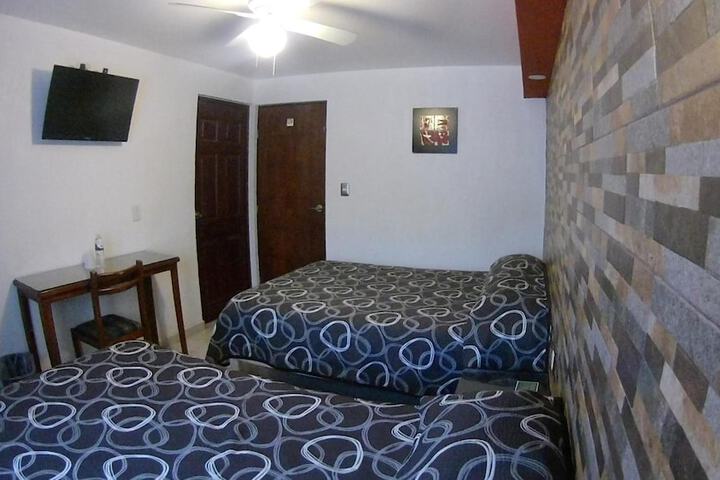 Room 12 of 37
