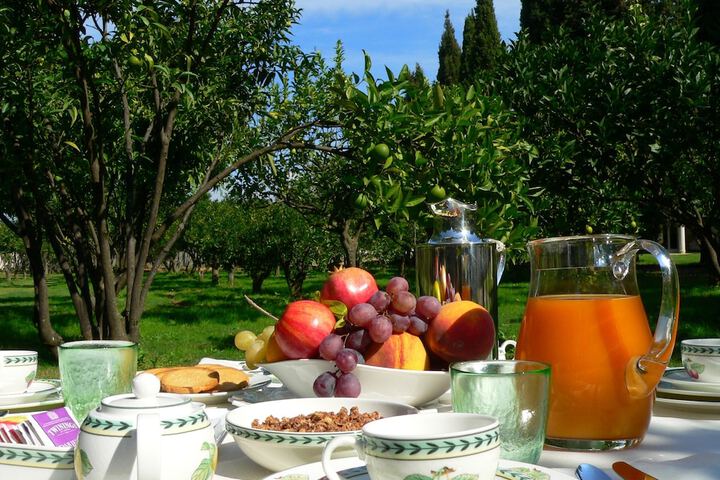 Breakfast/Coffee Service 53 of 77