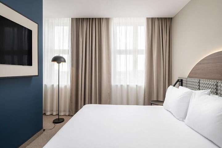 Room 29 of 96