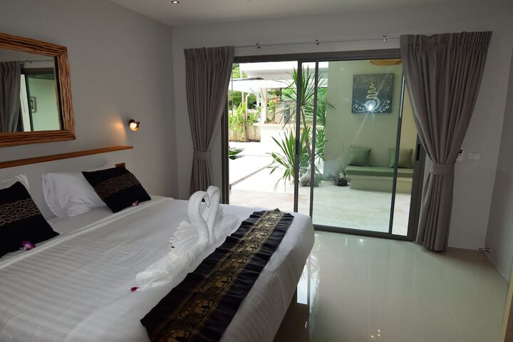 Room 16 of 112