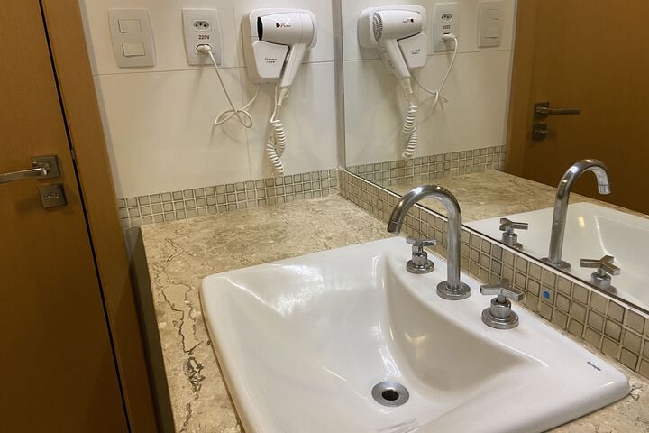 Room 60 of 124