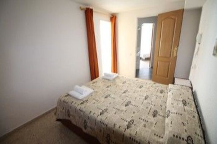 Room 5 of 23