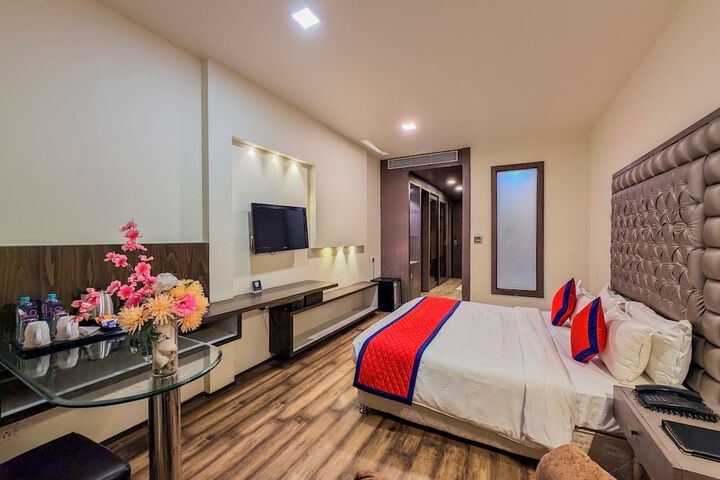 Room 13 of 57