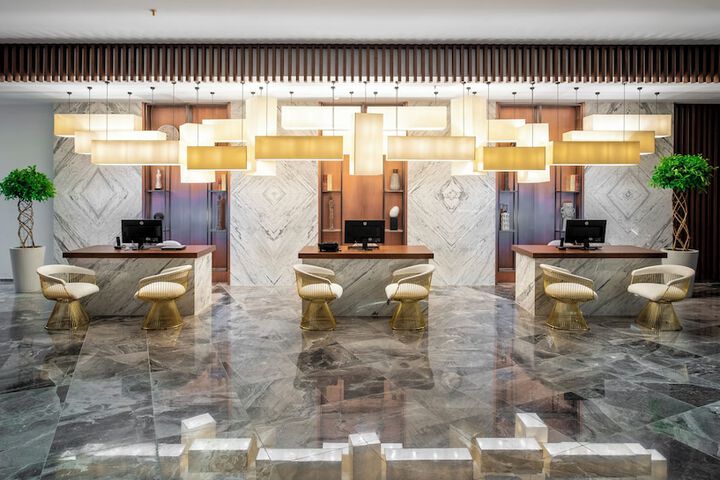Hotel Interior 6 of 152