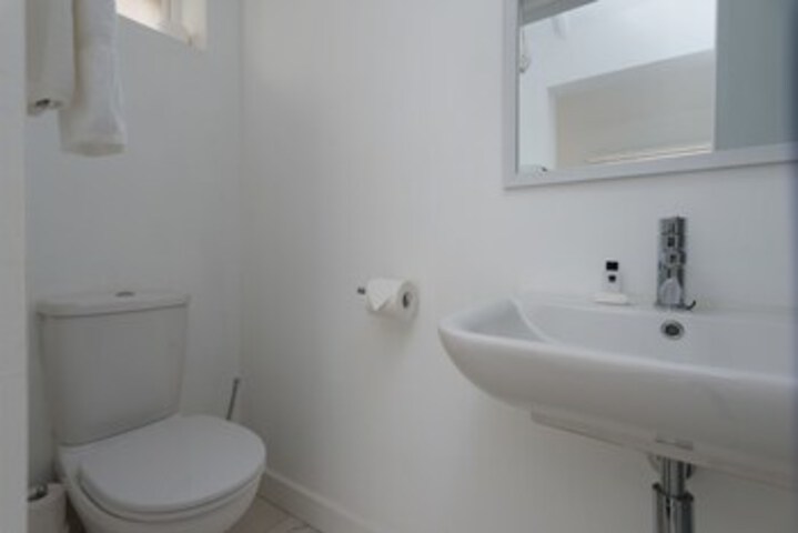 Room 3 of 12