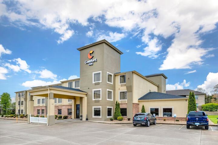 Hotel 79 of 83