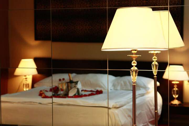 Room 18 of 50
