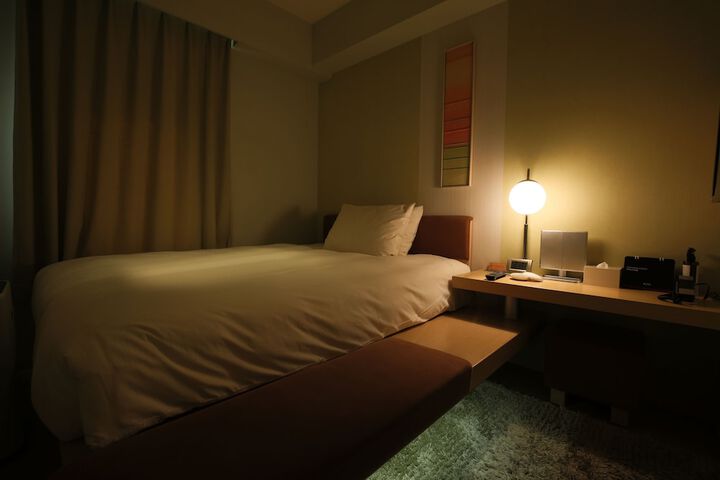 Room 14 of 127