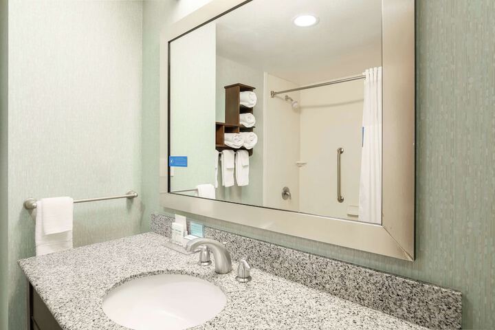 Bathroom shower