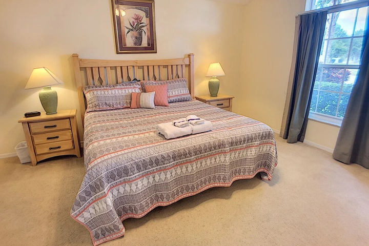 Room 5 of 20