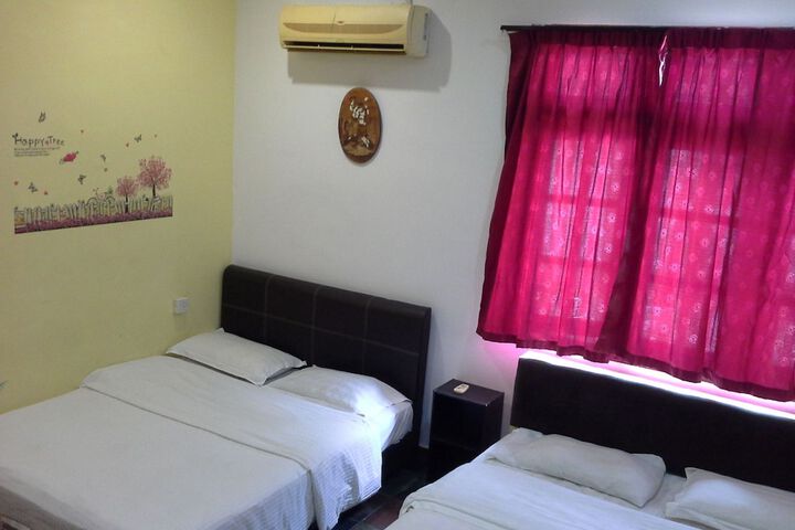 Room 11 of 51