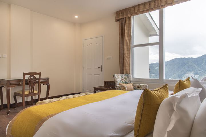 Room 46 of 87