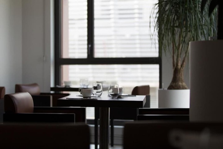 Dining Photos