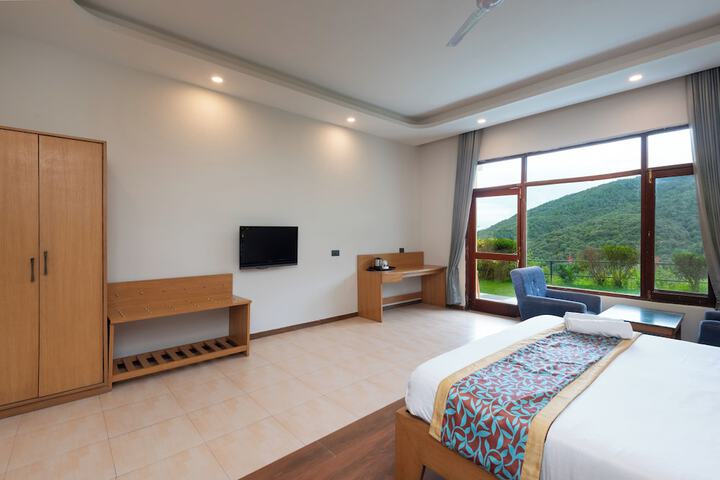 Room 13 of 57