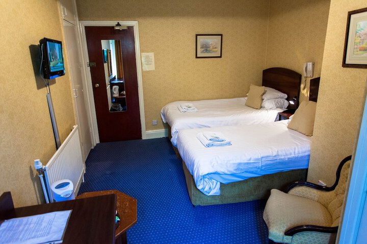 Room 14 of 69