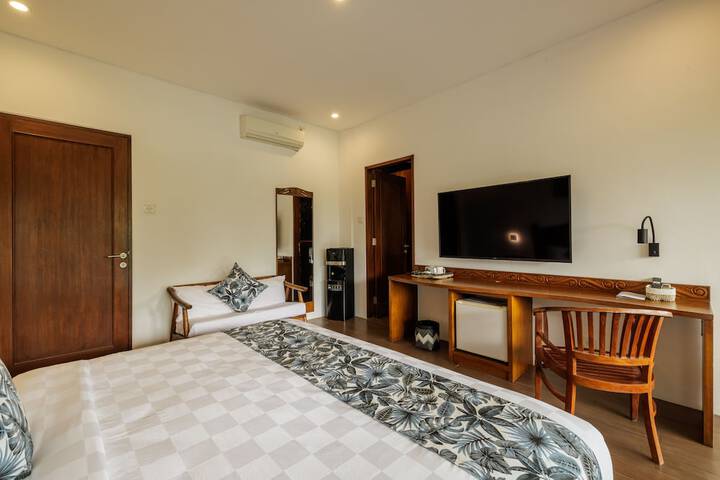 Room 7 of 62