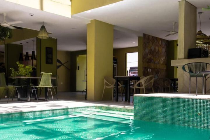 Pool 43 of 72