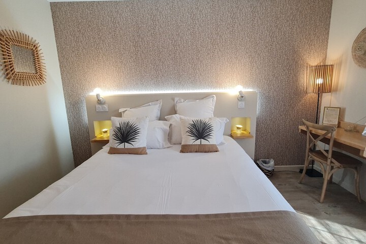 Hotel Interior 149 of 210