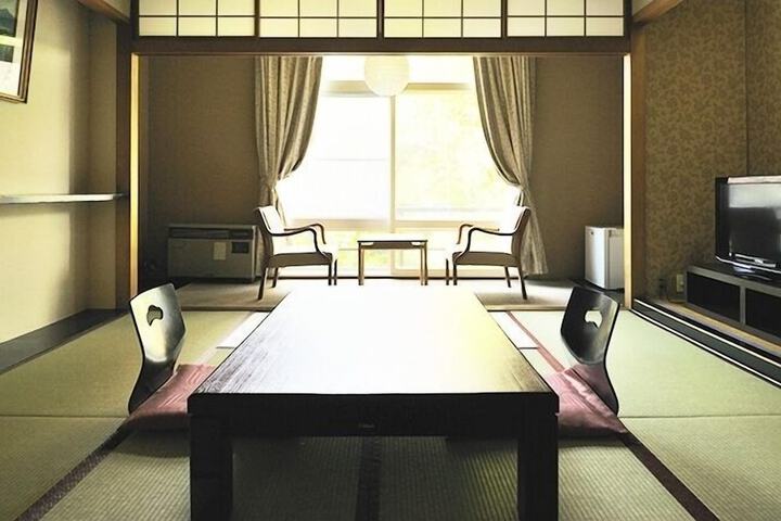 Room 22 of 58