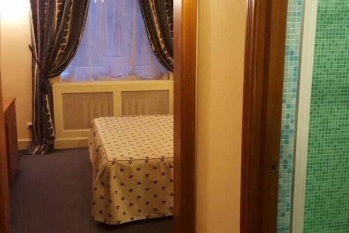 Room 29 of 94