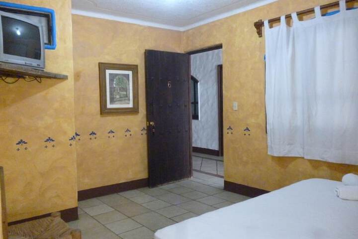 Room 5 of 21