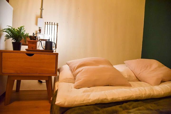 Room 80 of 125