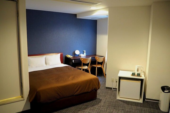 Room 22 of 46