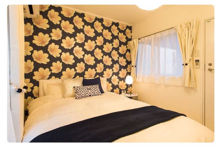 Room 9 of 46