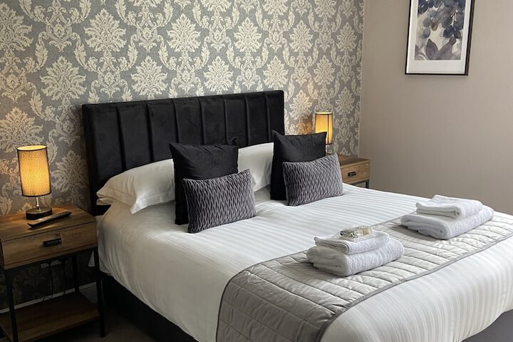 Room 4 of 39