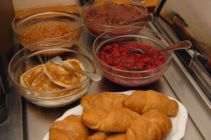 Breakfast/Coffee Service 71 of 101
