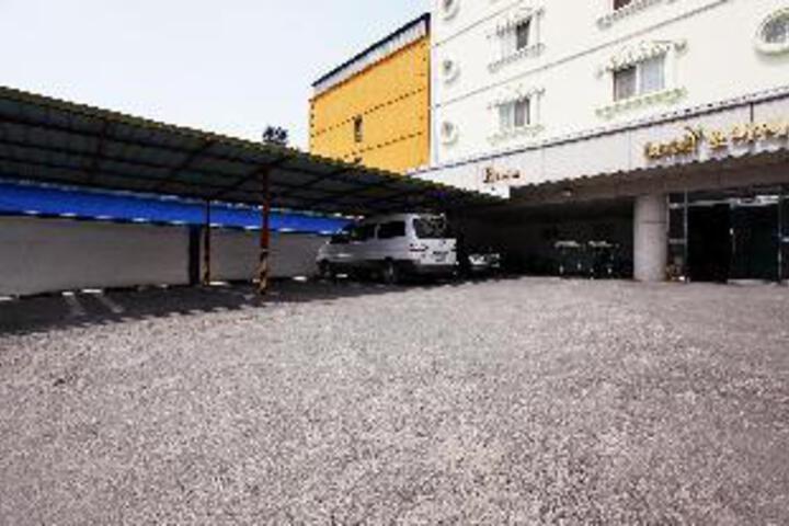 Hotel 13 of 23