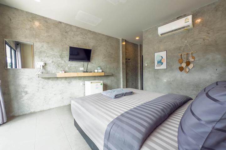 Room 36 of 57